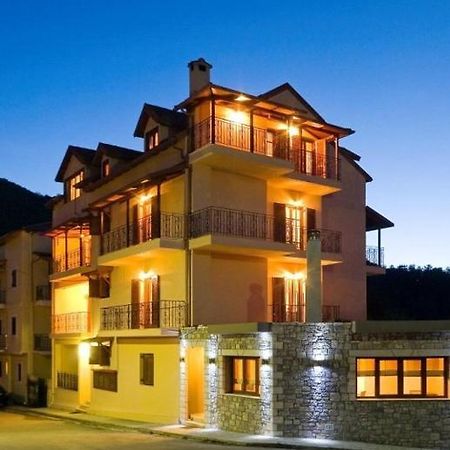 Krinides Hotel Kalavryta Bagian luar foto